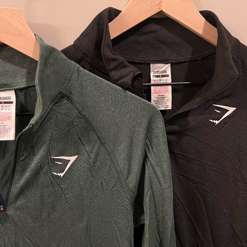Gymshark BLACK AND GREEN Half Zip Workout Shirts (2)